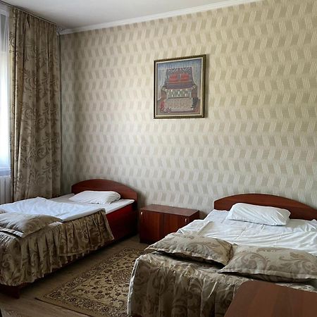 Гостиничный Комплекс Жеты Казына Zharkent Esterno foto