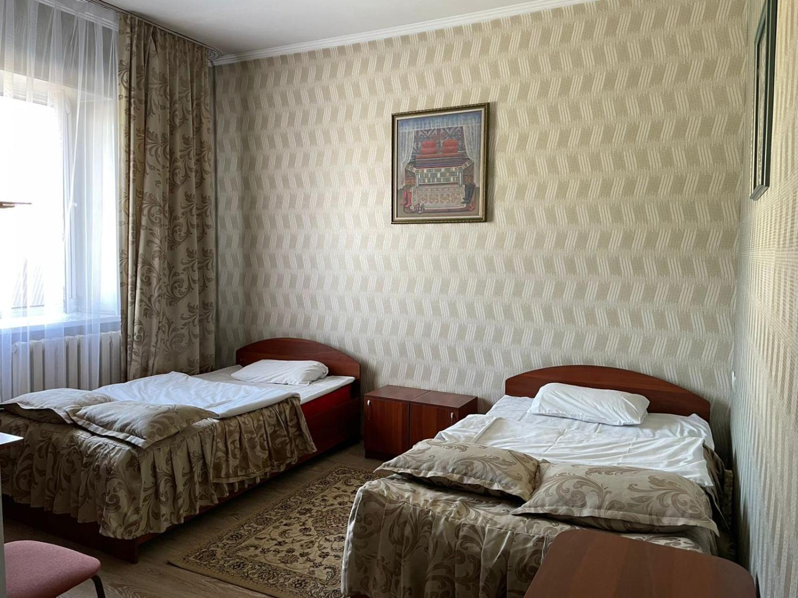 Гостиничный Комплекс Жеты Казына Zharkent Esterno foto